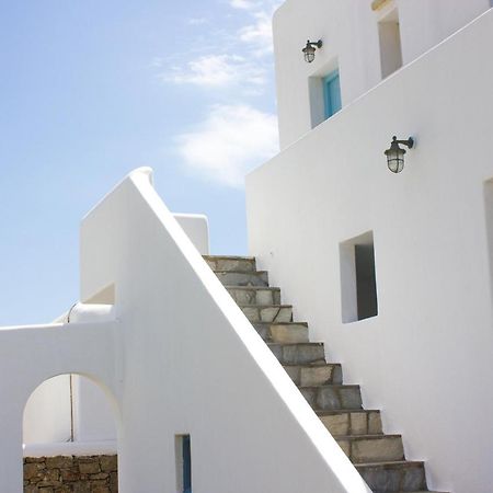 Eleftheria Hotel & Apartments Ornos  Dış mekan fotoğraf