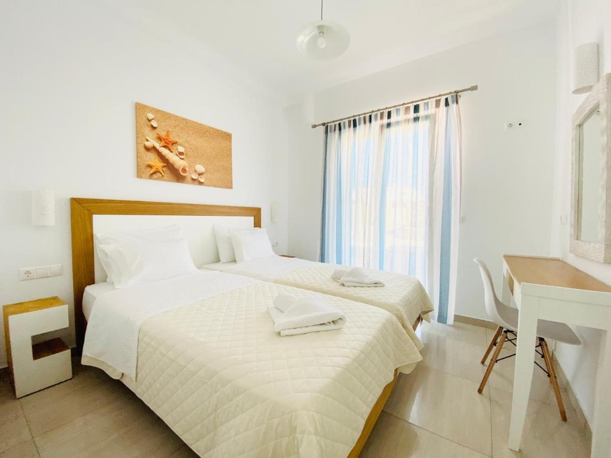 Eleftheria Hotel & Apartments Ornos  Dış mekan fotoğraf
