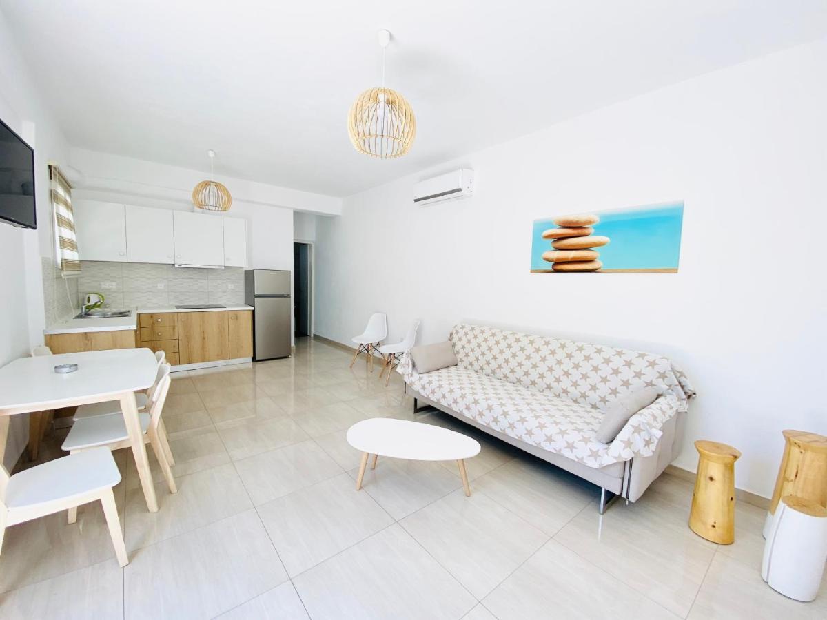 Eleftheria Hotel & Apartments Ornos  Dış mekan fotoğraf