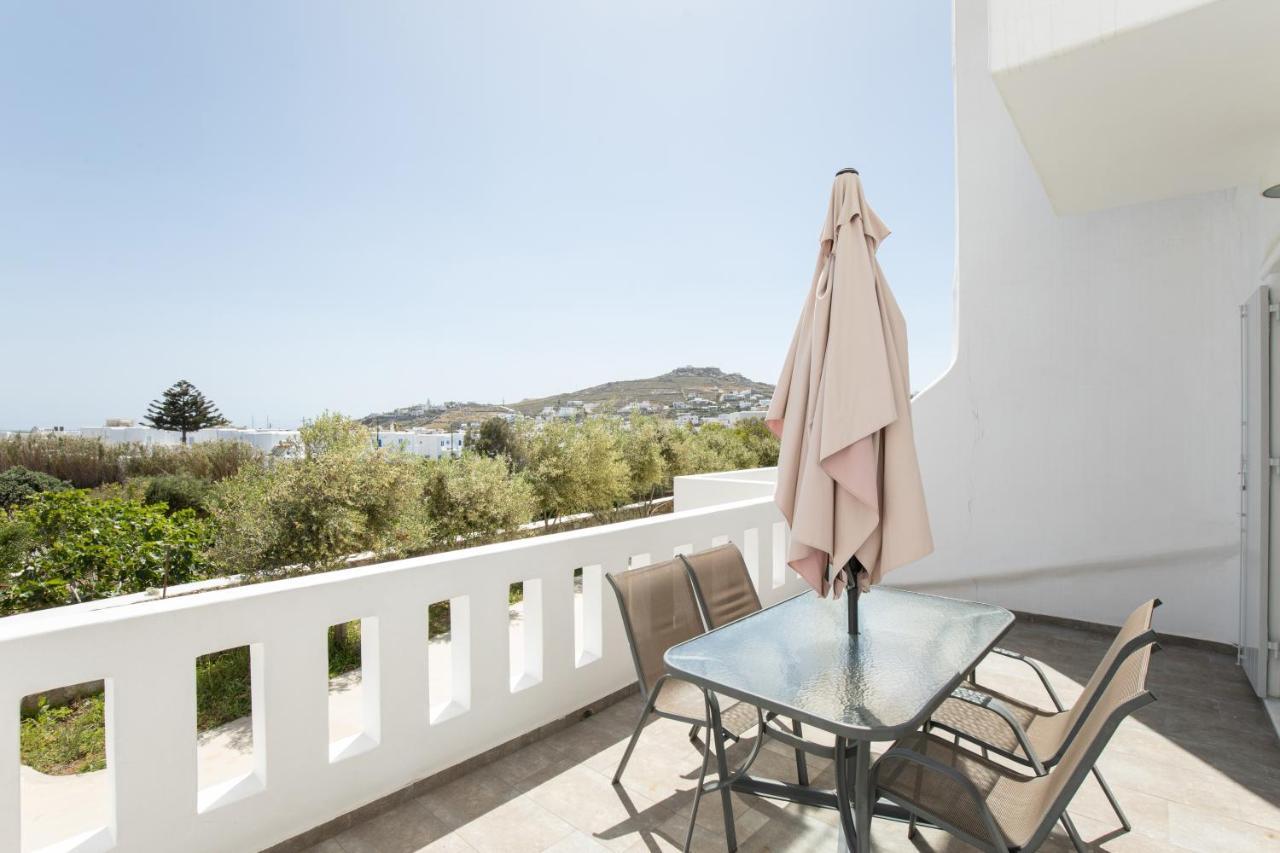 Eleftheria Hotel & Apartments Ornos  Dış mekan fotoğraf